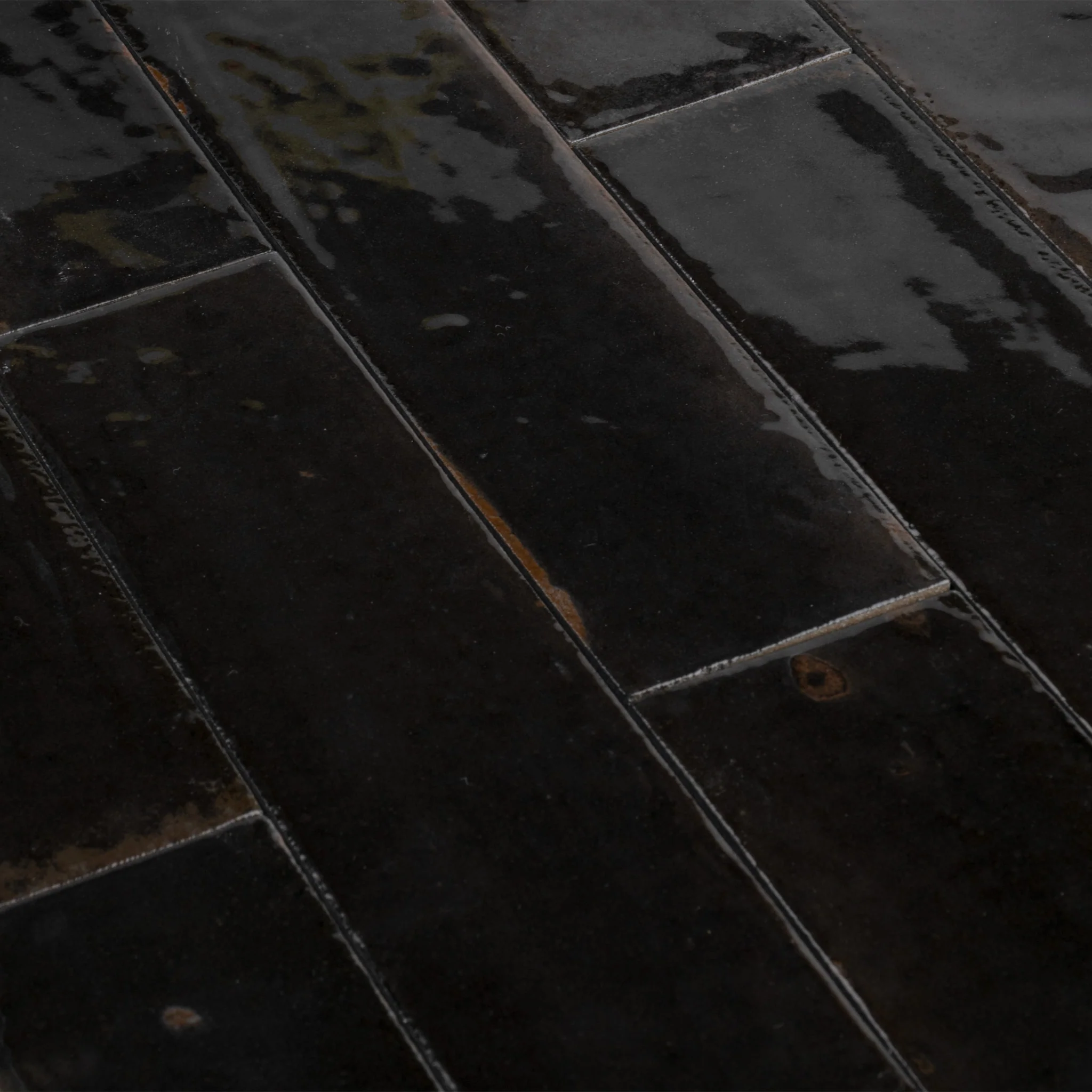 Dwell Black Tile - Image 7